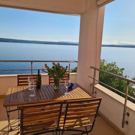 Apartment Golden View Dramalj Bagian luar foto