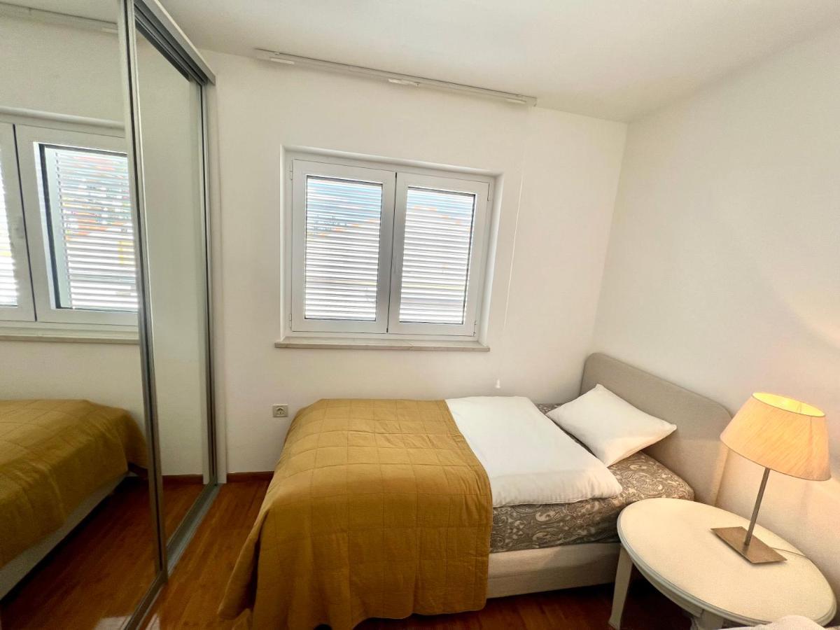 Apartment Golden View Dramalj Bagian luar foto