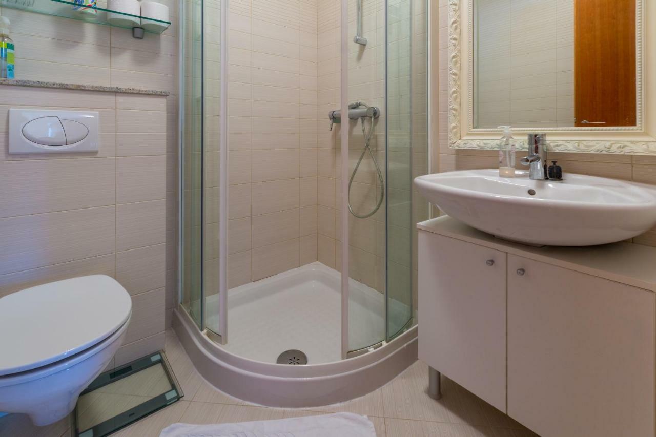 Apartment Golden View Dramalj Bagian luar foto